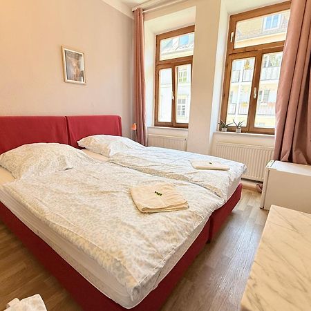 Pension Casa Tempora Мюнхен Экстерьер фото