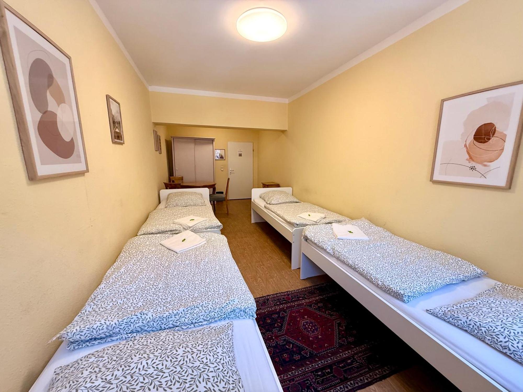 Pension Casa Tempora Мюнхен Экстерьер фото