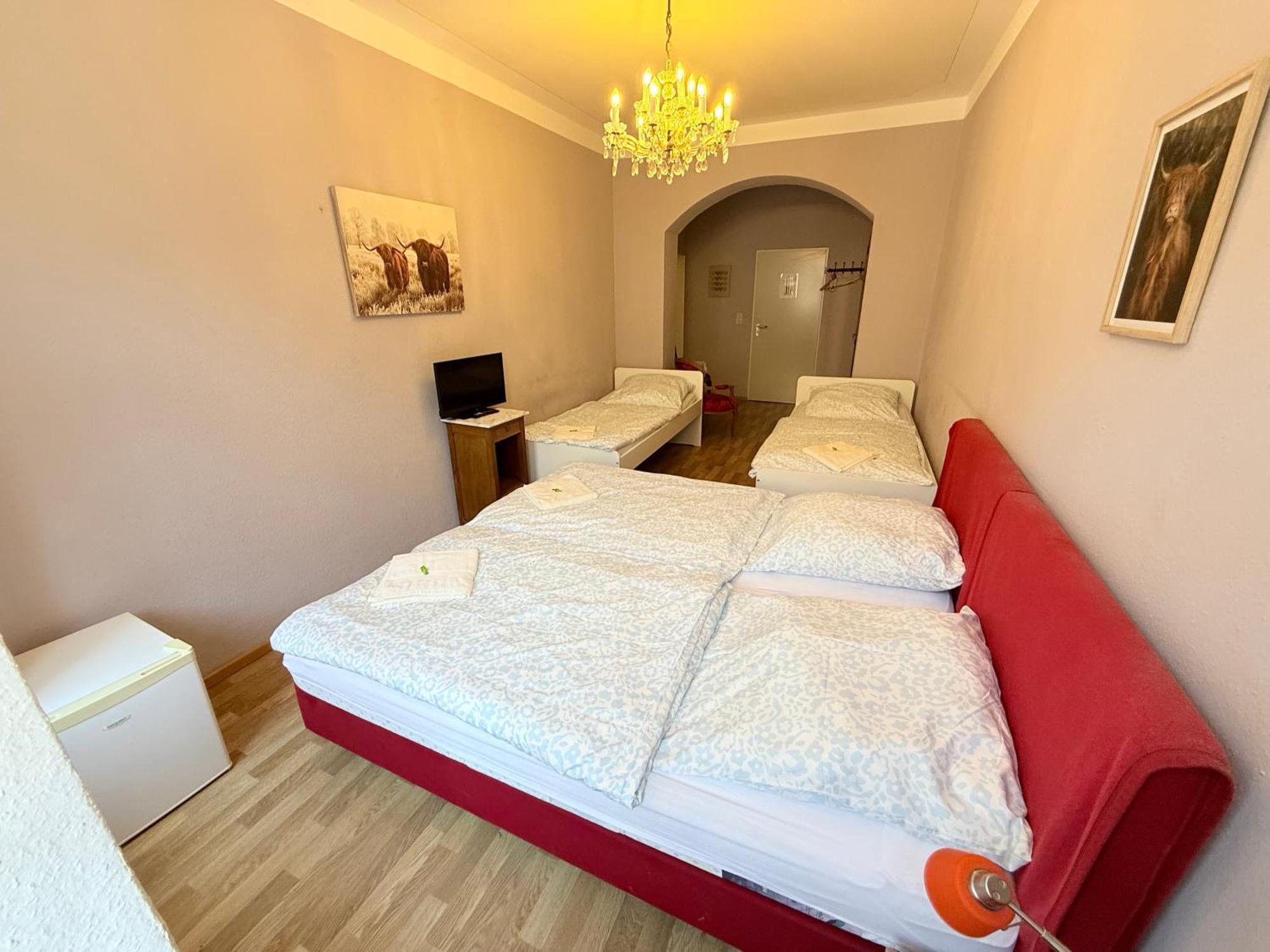 Pension Casa Tempora Мюнхен Экстерьер фото