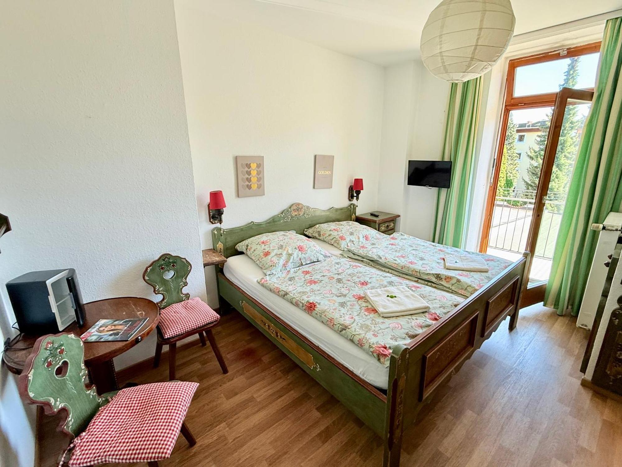Pension Casa Tempora Мюнхен Экстерьер фото