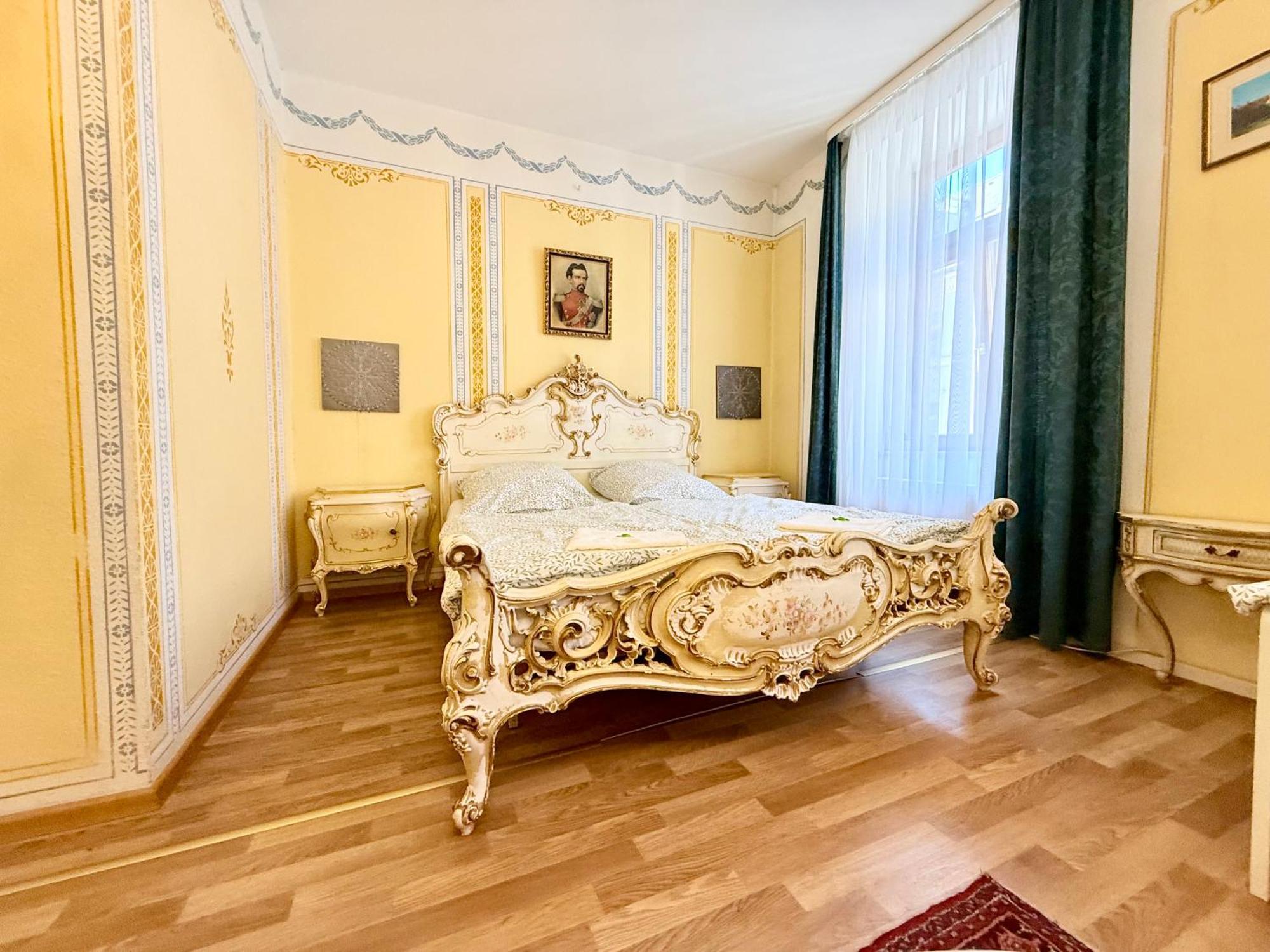 Pension Casa Tempora Мюнхен Экстерьер фото