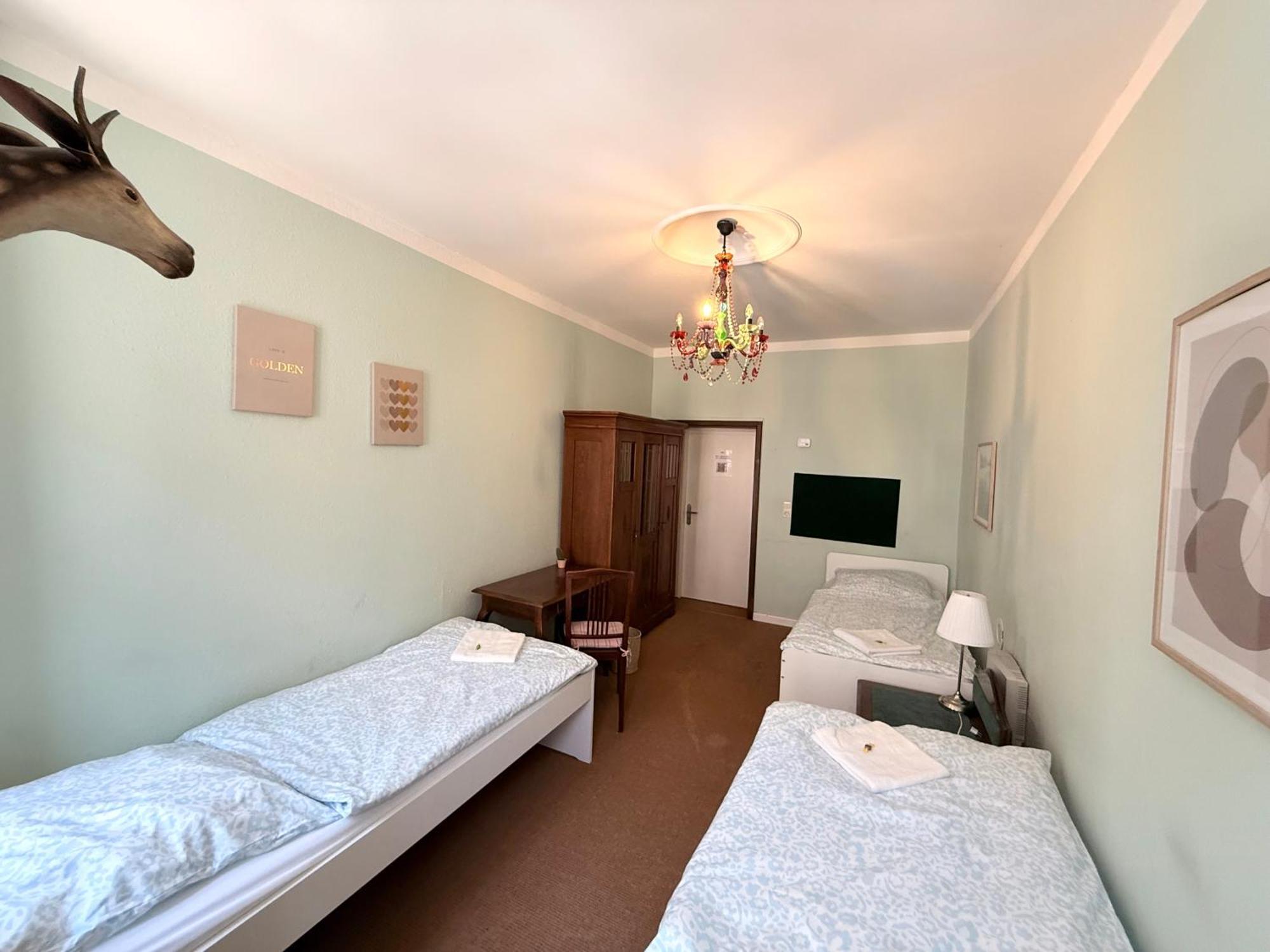 Pension Casa Tempora Мюнхен Экстерьер фото