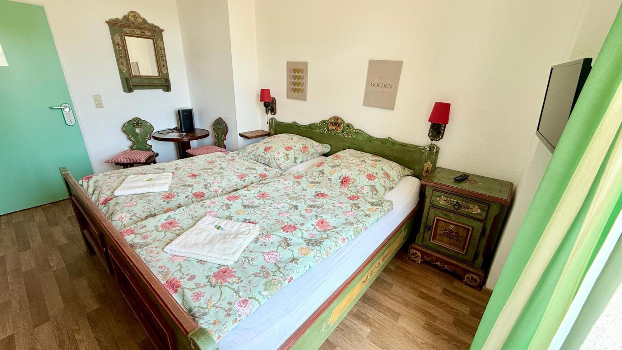 Pension Casa Tempora Мюнхен Экстерьер фото