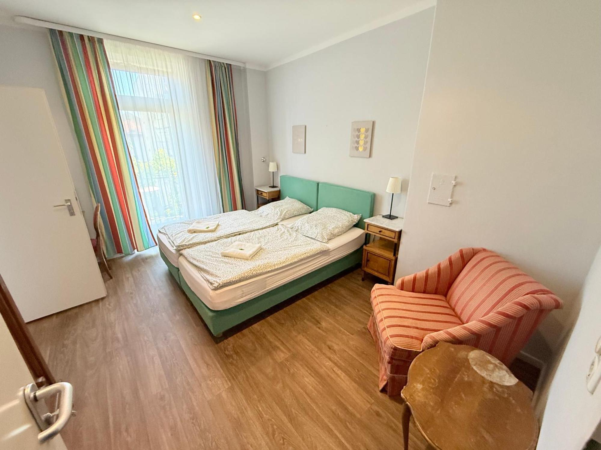 Pension Casa Tempora Мюнхен Экстерьер фото