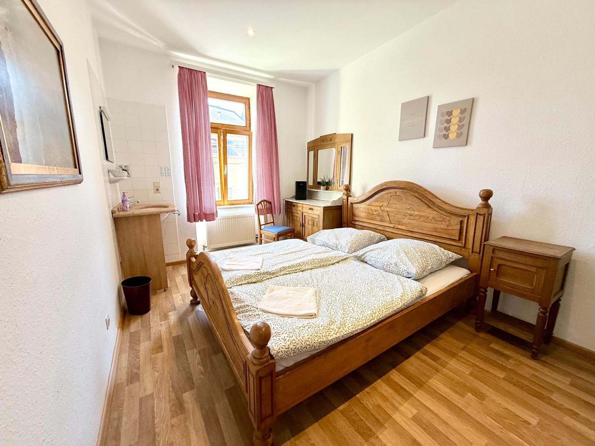 Pension Casa Tempora Мюнхен Экстерьер фото